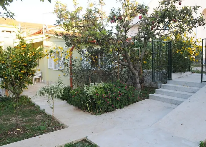 Сasa de vacaciones House Murter